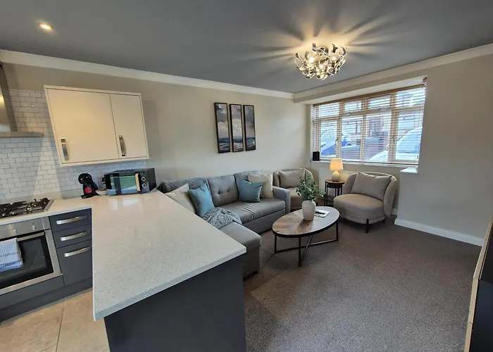 בית נופש Wallscourt House By Cliftonvalley בריסטול