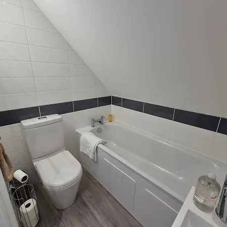 Wallscourt House By Cliftonvalley * Bristol